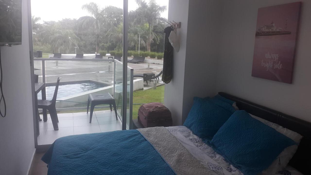 Apartamento En Balabeach Maria Chiquita In Front Of The Beach 2Hab 科隆 外观 照片