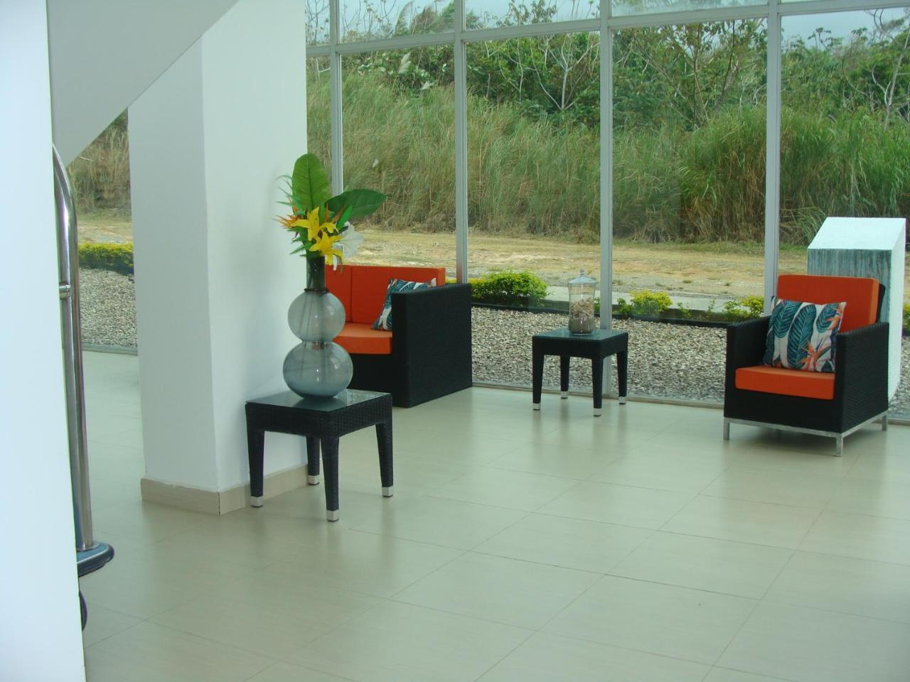 Apartamento En Balabeach Maria Chiquita In Front Of The Beach 2Hab 科隆 外观 照片