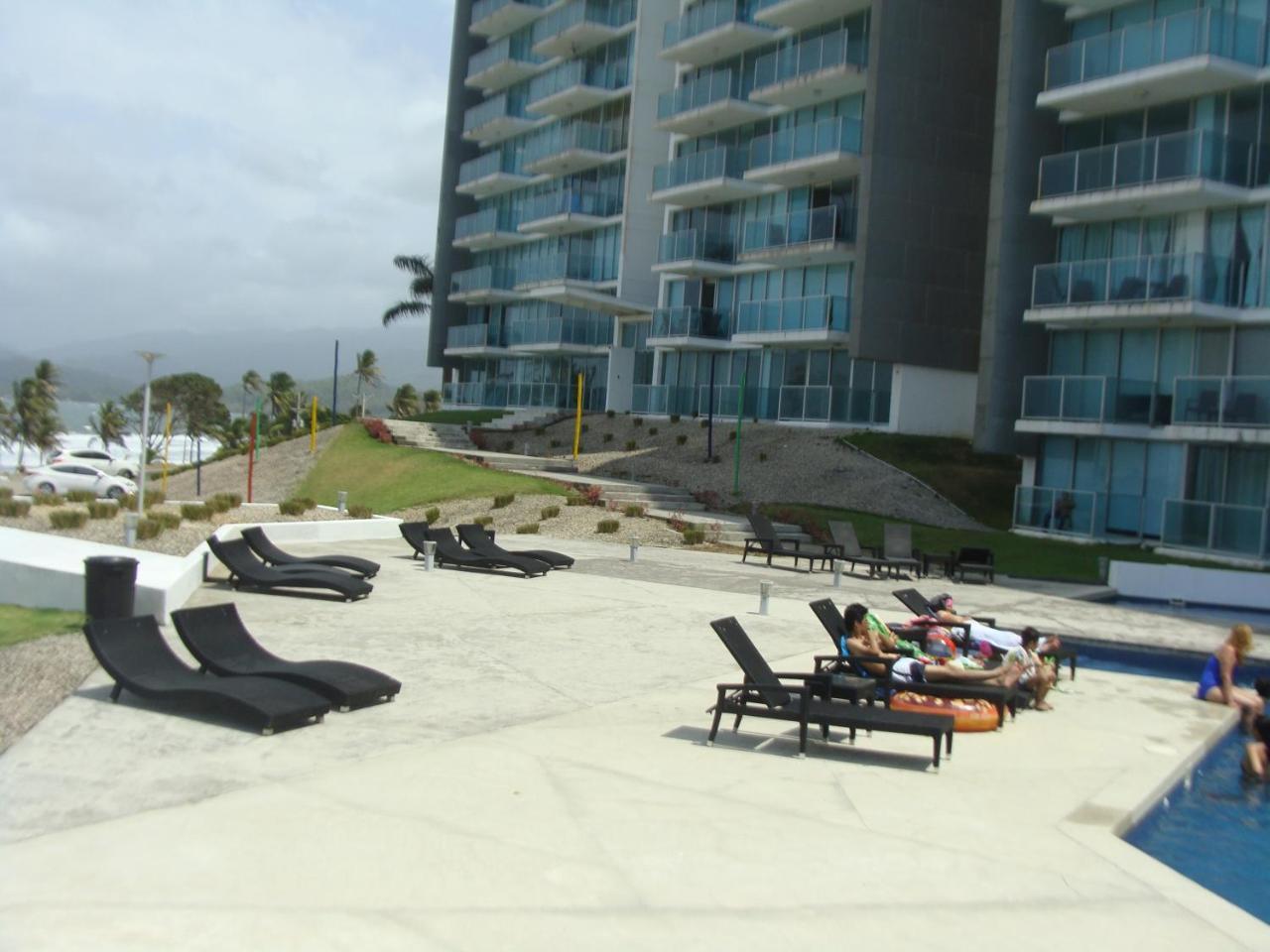 Apartamento En Balabeach Maria Chiquita In Front Of The Beach 2Hab 科隆 外观 照片