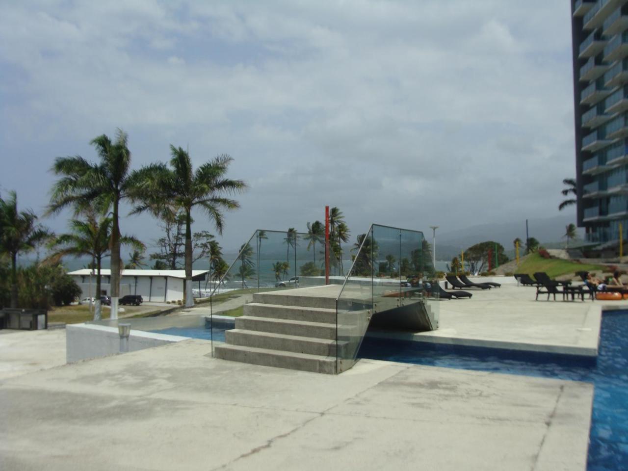 Apartamento En Balabeach Maria Chiquita In Front Of The Beach 2Hab 科隆 外观 照片